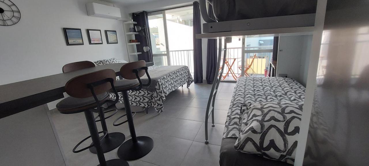Charme Du Cap D'Agde Apartment Exterior foto